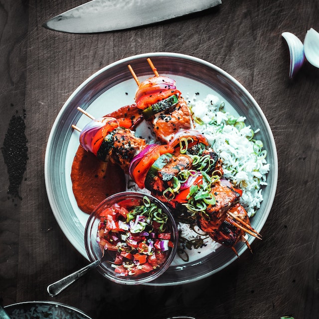 steak kebab in a bowl